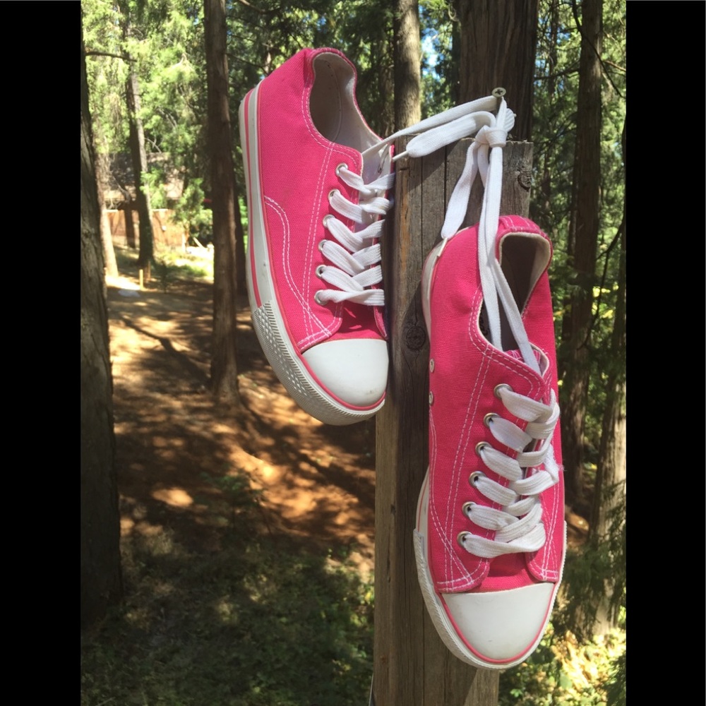 Papaya classic converses style  low top retro sneakers